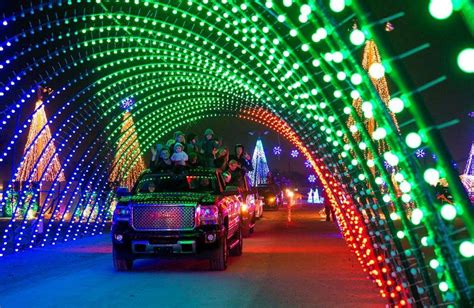 Christmas light shows near me 2023 - Wild Lights at Riverbanks Zoo & Garden, Columbia (November 17, 2023–January 14, 2024; on selected dates) For more than thirty years, Riverbanks Zoo and Garden in Columbia, South Carolina, put on a festive light display for the holidays. A month-long Lights Before Christmas runs from 5 to 9 pm. Thousands of families come to wander through the ... 